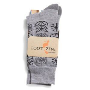 BALEGA Grey Footzen Floral Crew Socks